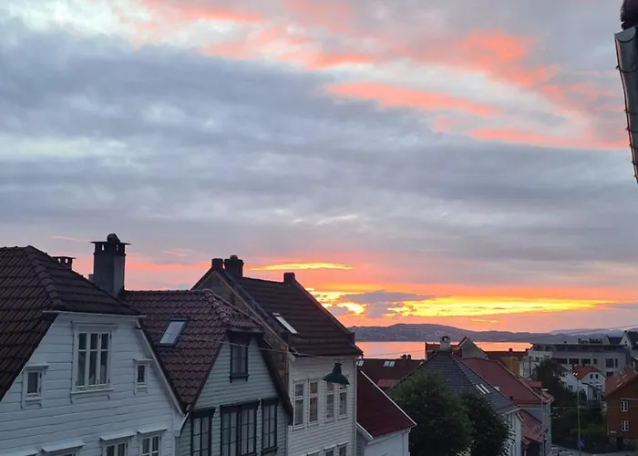 Floyen Townhouse